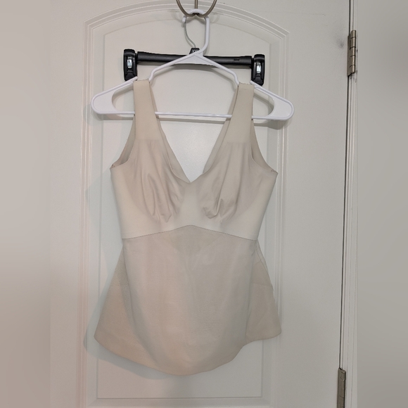 Honeylove Other - Honeylove Liftwear Tank XL, Color Ivory, Shape Wear